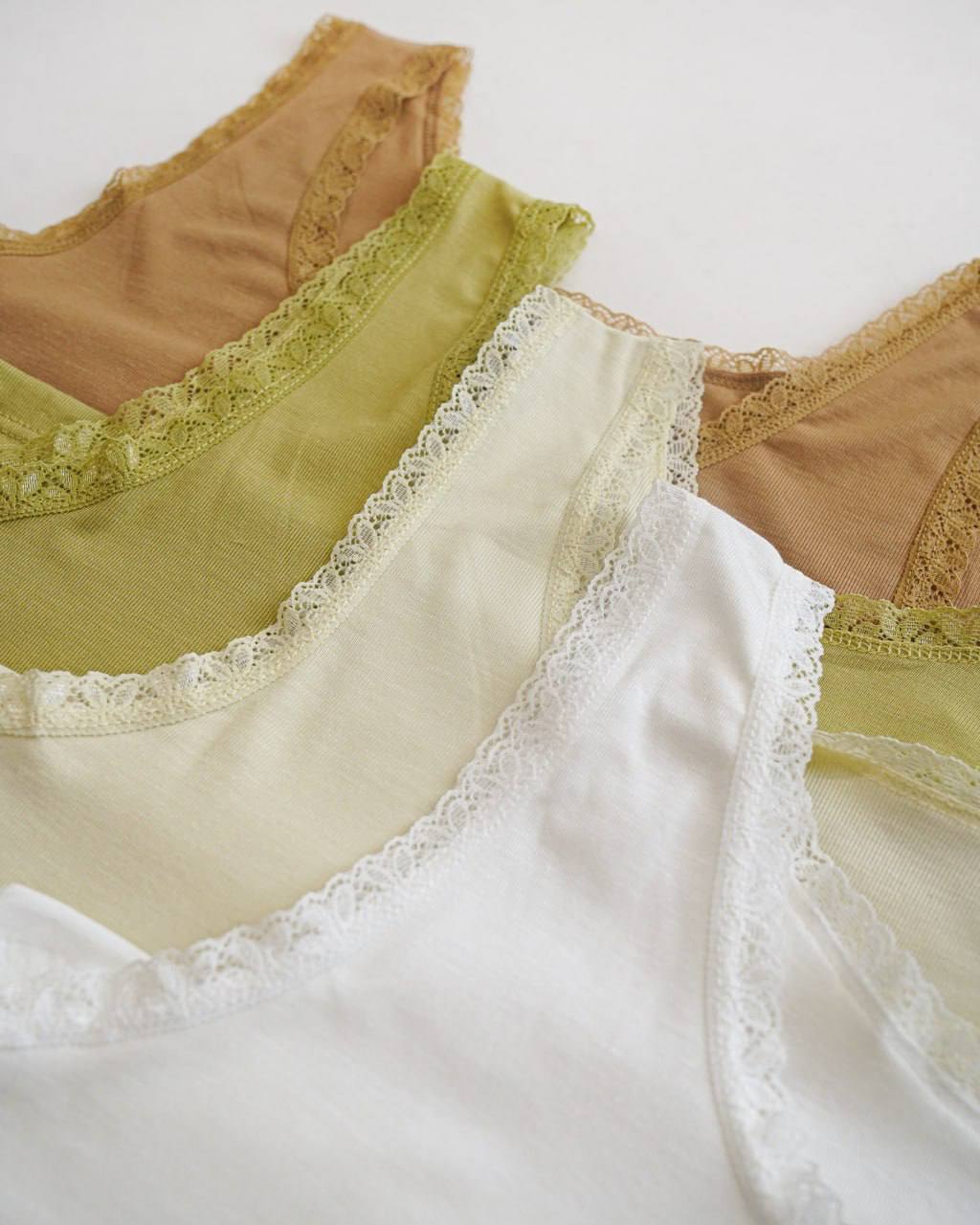 تاپ رکابی زنانه نخی دور گیپور وارداتی